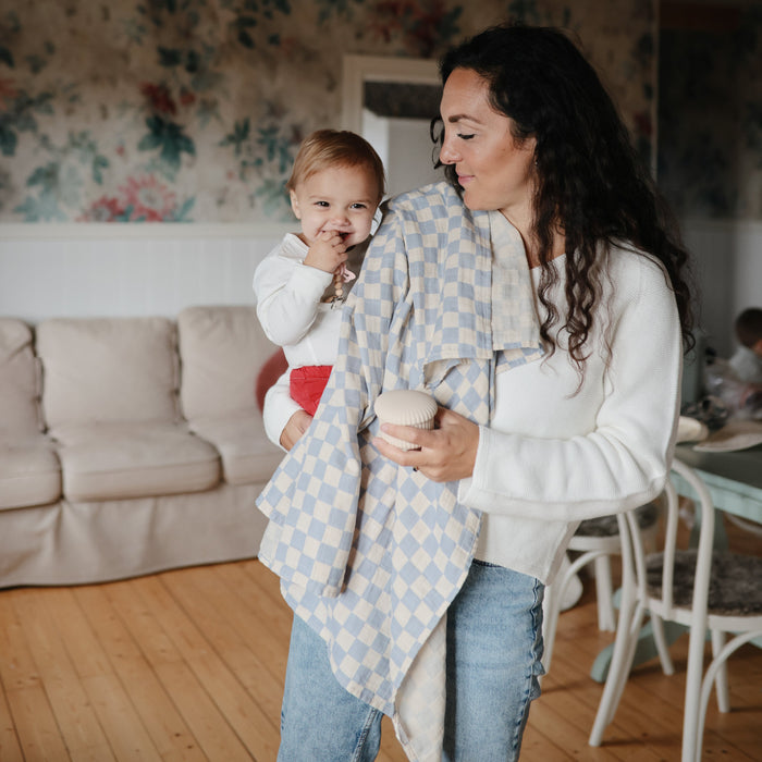 Mushie Organic Cotton Muslin Swaddle Blanket