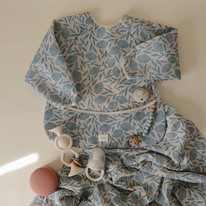 Mushie Organic Cotton Muslin Swaddle Blanket