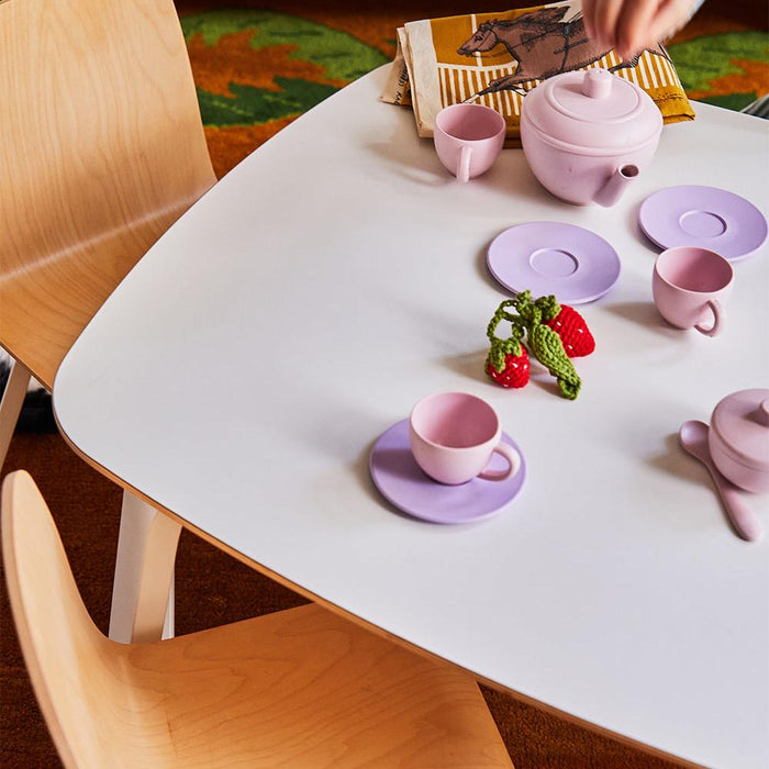 Oeuf Play Table