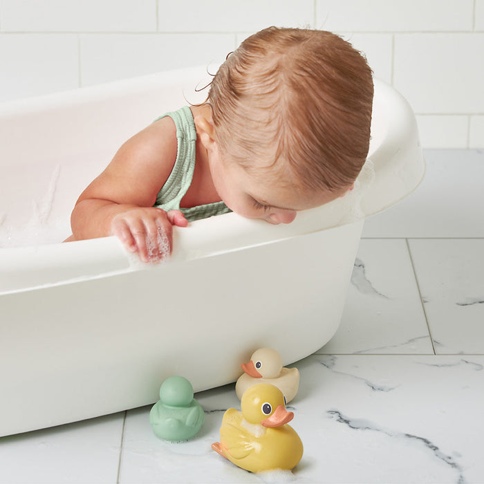 Itzy Ritzy Itzy Ducky Family Bath Toy Set
