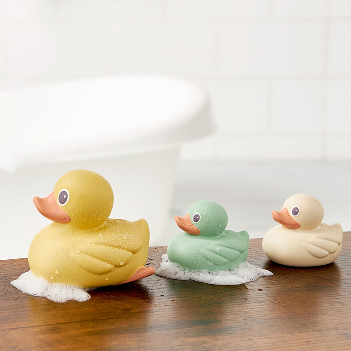 Itzy Ritzy Itzy Ducky Family Bath Toy Set