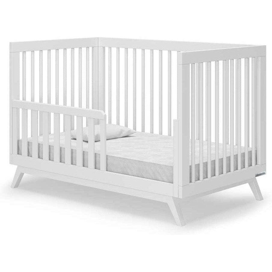 Dadada Soho 3-in-1 Convertible Crib — Lullaby Baby | Brooklyn