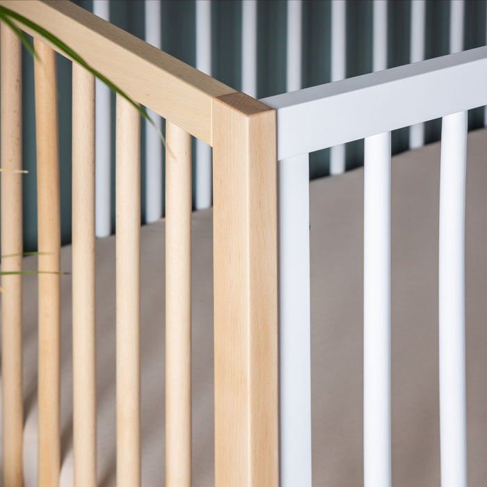 Dadada Jolly 3-in-1 Convertible Crib