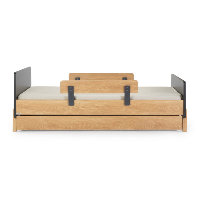 Dadada Fun Twin Bed