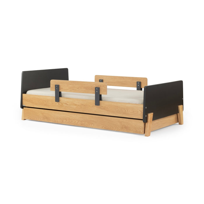 Dadada Fun Twin Bed