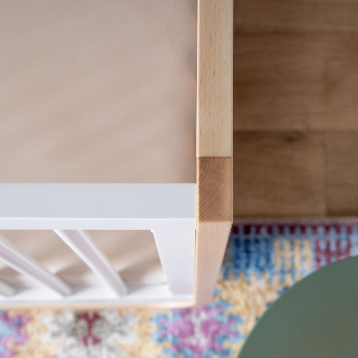 Dadada Jolly 3-in-1 Convertible Crib