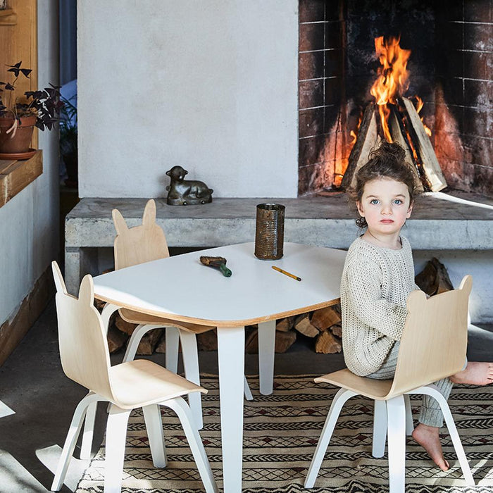 Oeuf Play Table